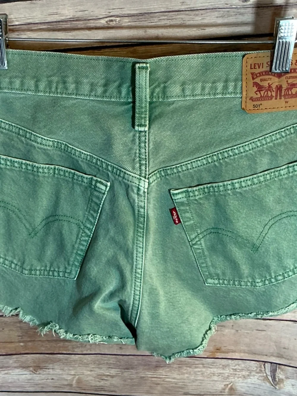 Levi's Premium 501 Mid-Rise Green Button Fly Denim Shorts - 29 - Picture 3 of 4